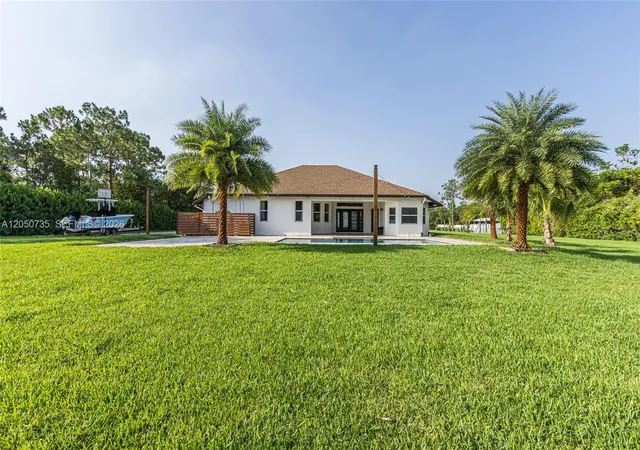 4th image of 15397 N 66Th Ct N, Loxahatchee, FL 33470 | MLS# A12050735