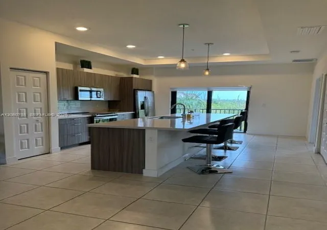5th image of 8031 Nw 104Th Ave, Doral, FL 33178