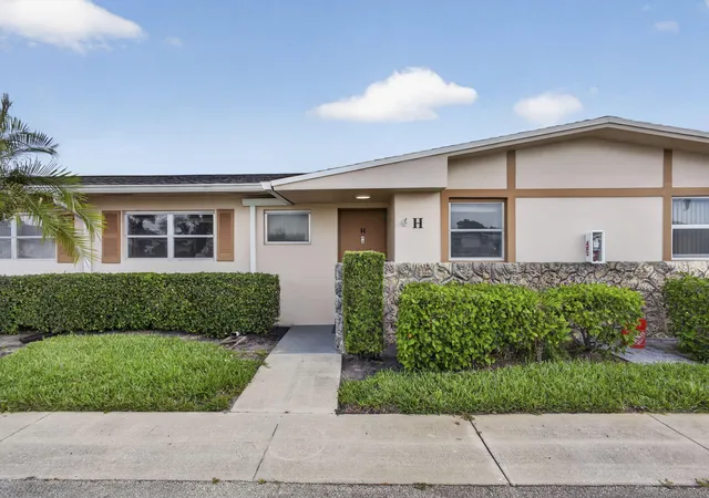 Photo 1 of Single family home for sale at 2703 Dudley Dr W #H, West Palm Beach, FL 33415 | MLS# B26050455 | Listing updated on 2026-10-09