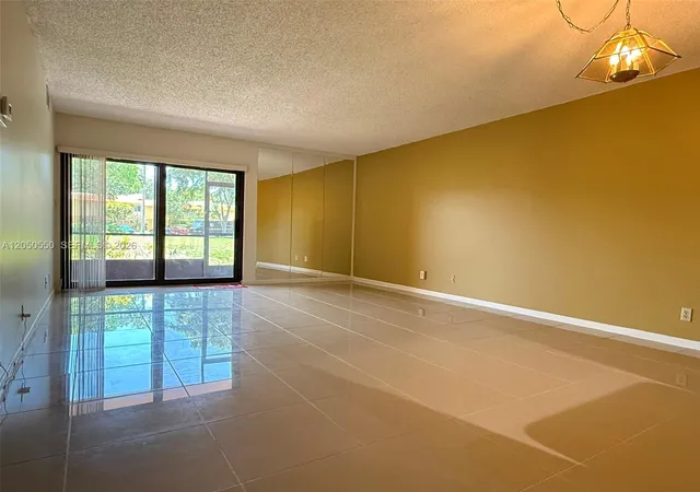 Homes for sale in Boca Raton, FL | 900 Sw 9th Street Cir #103, Boca Raton, FL 33486 | MLS# A12050550