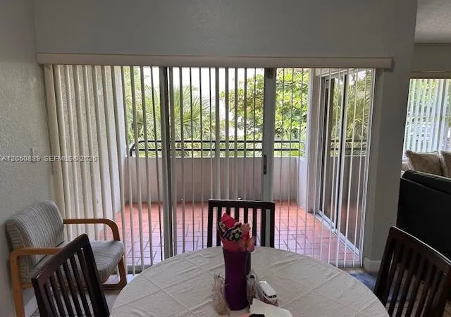 4th image of 11201 Nw 7Th St, Miami, FL 33172