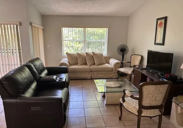 5th image of 11201 Nw 7Th St, Miami, FL 33172