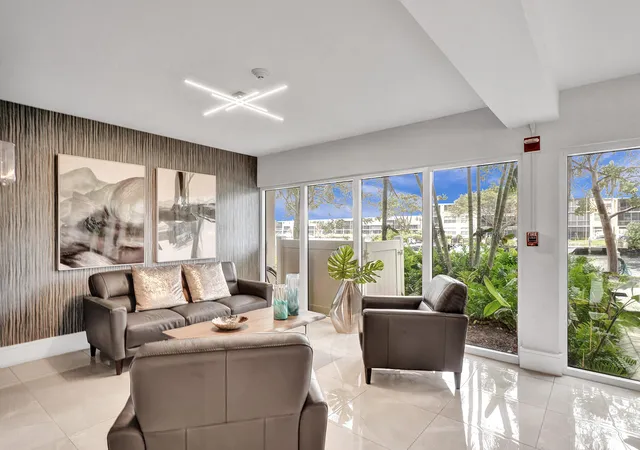 5th image of 801 S Federal Hwy #604, Pompano Beach, FL 33062 | MLS# B26050512