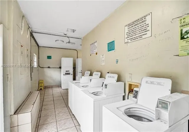 Homes for sale in Miami Gardens, FL | 505 Nw 177th St #111, Miami Gardens, FL 33169 | MLS# A12050917