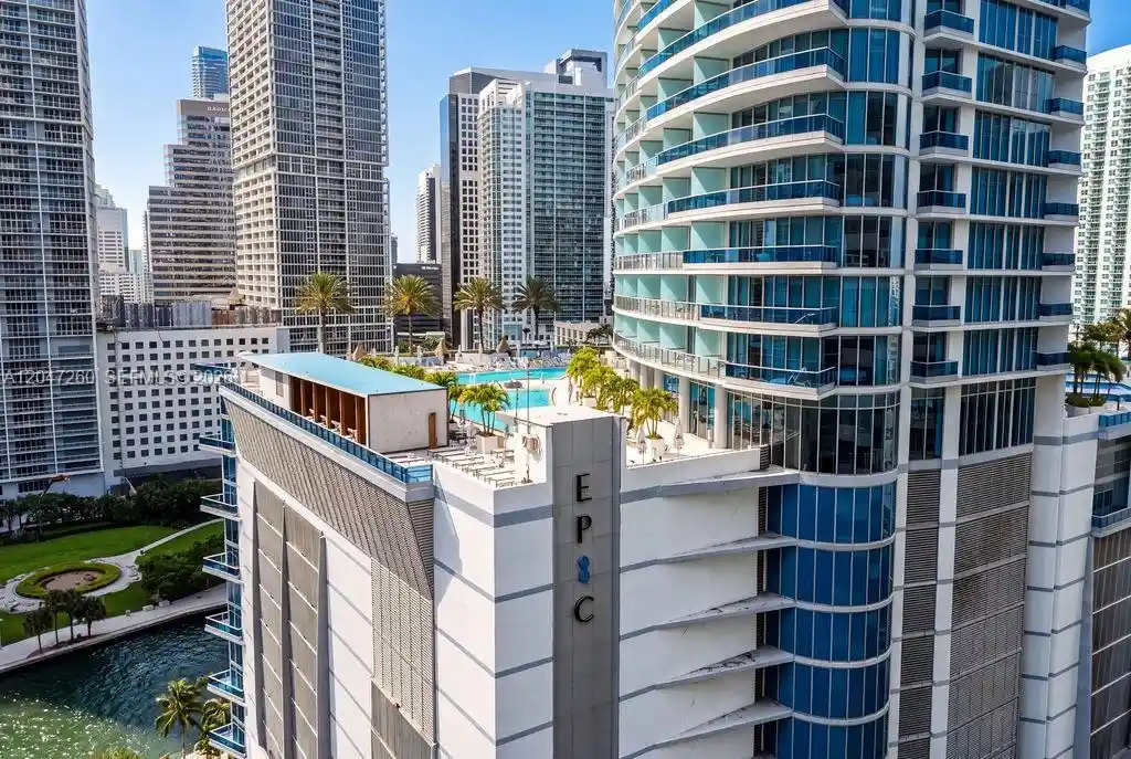 200 Biscayne Blvd Wy, 200 Biscayne Blvd Wy, Miami, FL 33131
