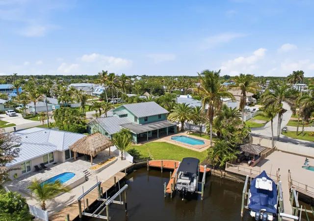 Photo 2 of Single family home for sale at 1489 Sw Seahawk Way, Palm City, FL 34990 | MLS# B26050536 | Listing updated on 2026-10-08