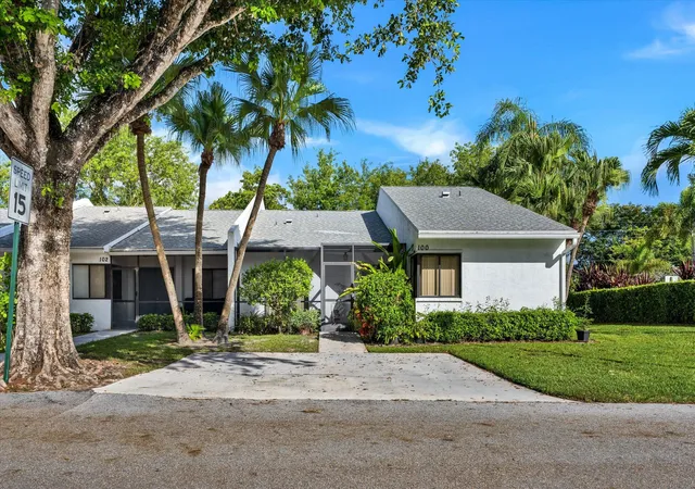 Photo 1 of Single family home for sale at 100 Sunshine Blvd, Royal Palm Beach, FL 33411 | MLS# B26050552 | Listing updated on 2026-09-23
