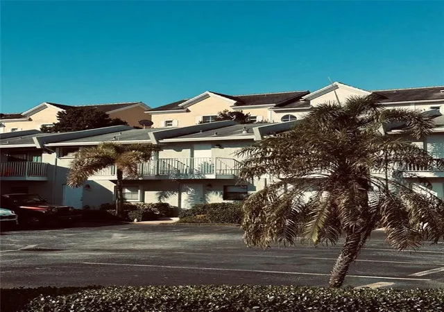 1st image of 4121 Ne 21st Ter #3, Lighthouse Point, FL 33064 | MLS# B26050588