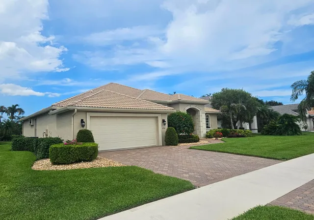 2nd image of 1251 Sw Briarwood Dr, Port Saint Lucie, FL 34986 | MLS# B26050612