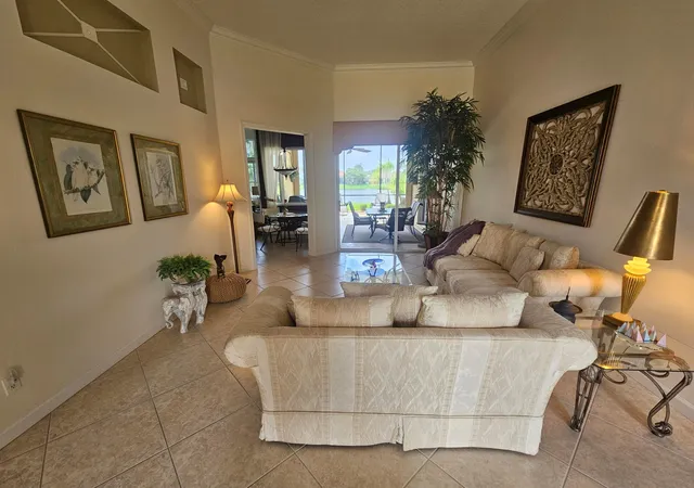 4th image of 1251 Sw Briarwood Dr, Port Saint Lucie, FL 34986 | MLS# B26050612