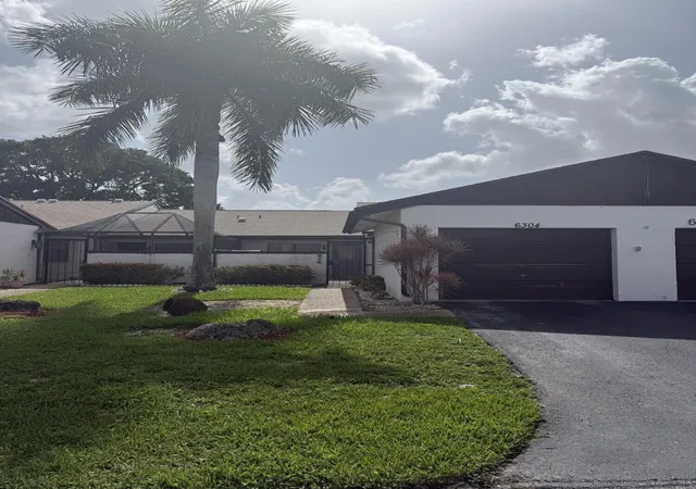 Photo 1 of Single family home for sale at 6304 Wedgewood Ter #B8, Tamarac, FL 33321 | MLS# B26050622 | Listing updated on 2026-10-01