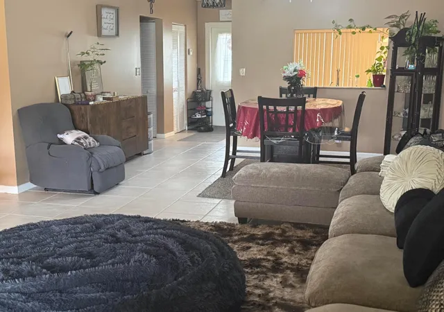 Photo 4 of House for sale at 6304 Wedgewood Ter #B8, Tamarac, FL 33321 | MLS# B26050622 | Listing updated on 2026-10-01
