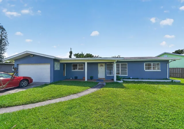 Homes for sale in Port Saint Lucie, FL | 113 W Arbor Ave, Port Saint Lucie, FL 34952 | MLS# B26050634