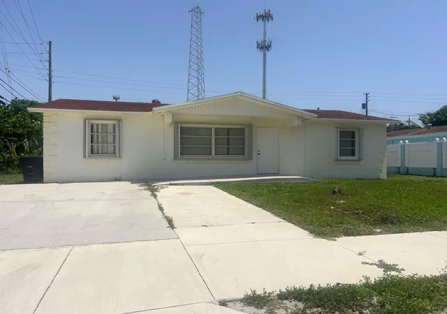 1st image of 816 24th Ave N, Lake Worth Beach, FL 33460 | MLS# B26050672