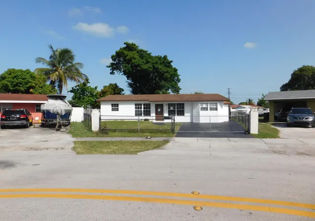 1st image of 2251 Nw 29th Ter, Fort Lauderdale, FL 33311 | MLS# B26050694