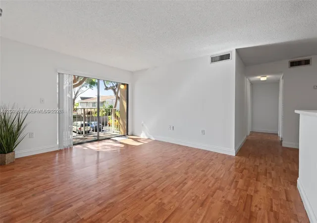 Homes for sale in Miami, FL | 15600 Sw 80th St #L203, Miami, FL 33193 | MLS# A12045890