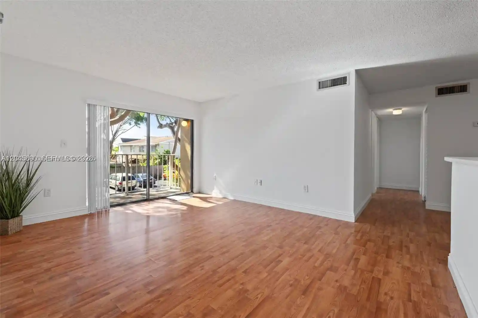 Listing Photo 1 - Condo for sale in 15600 Sw 80Th St located at 15600 Sw 80Th St, Miami, FL 33193 - Unit #L-203