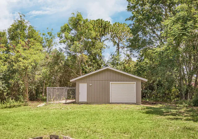 5th image of 18565 47Th Ave N, Loxahatchee, FL 33470 | MLS# B26050756