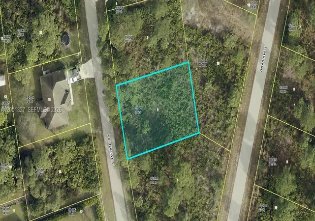 Homes for sale in Lehigh Acres, FL | 527 S Potter Ave, Lehigh Acres, FL 33974 | MLS# A12051327