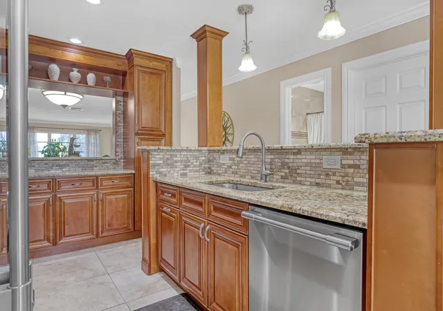 Homes for sale in Delray Beach, FL | 5620 Spindle Palm Ct #E, Delray Beach, FL 33484 | MLS# B26050802