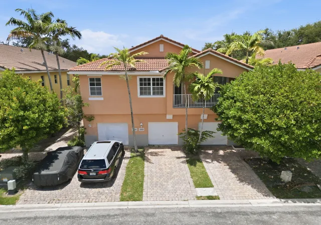 Photo 1 of Sale Pending at 3261 Scarletta Dr, Riviera Beach, FL 33404 | MLS# B26050817 | Listing updated on 2026-09-09