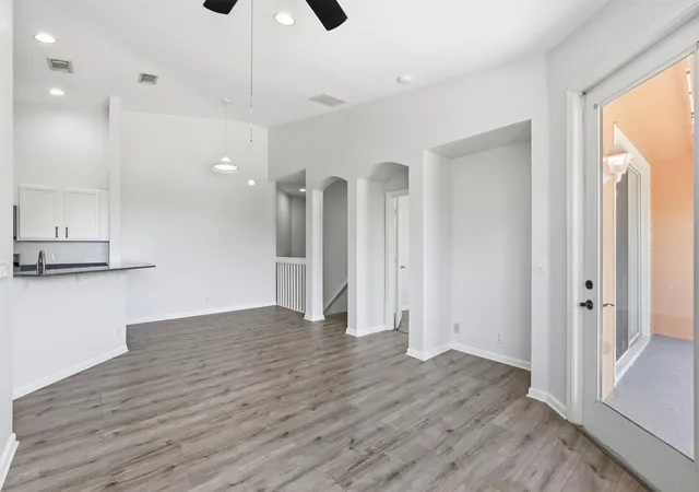 Photo 3 of Sale Pending at 3261 Scarletta Dr, Riviera Beach, FL 33404 | MLS# B26050817 | Listing updated on 2026-09-09