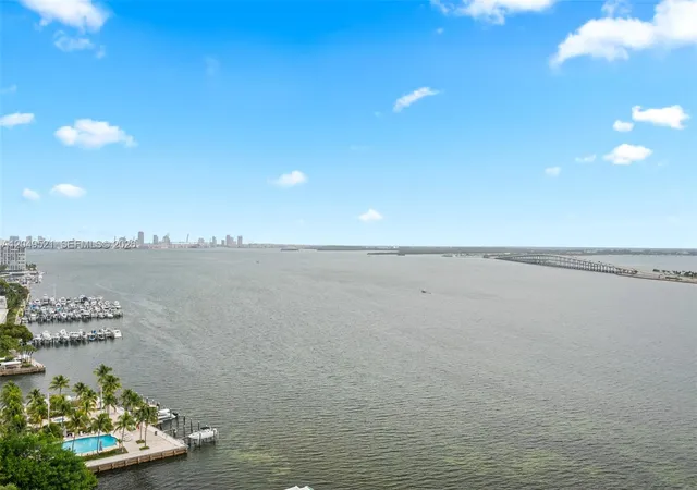 2nd image of 2333 Brickell Ave #1909, Miami, FL 33129 | MLS# A12049521