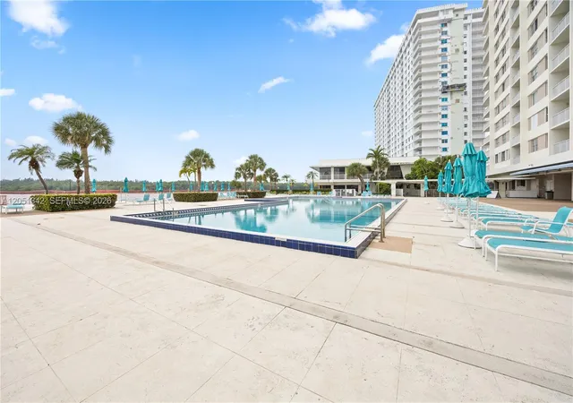 2nd image of 300 Bayview Dr #903, Sunny Isles Beach, FL 33160 | MLS# A12051342