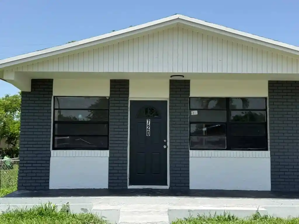 Single family home for sale at 720 Rickey Jackson Blvd, Pahokee, FL 33476 | MLS# B26050826