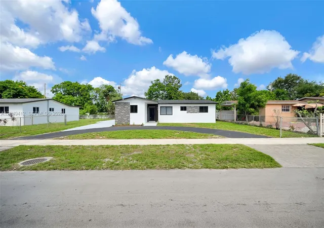 Homes for sale in Miami Gardens, FL | 17221 Nw 24Th Pl, Miami Gardens, FL 33056 | MLS# A12049412