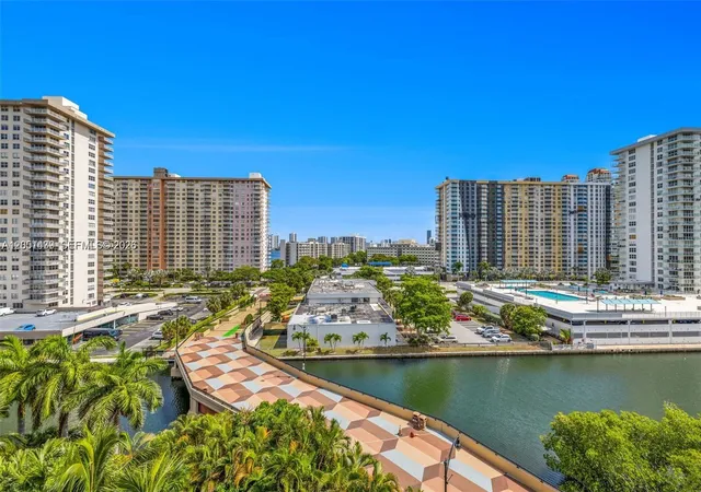 2nd image of 17150 N Bay Rd #2814, Sunny Isles Beach, FL 33160 | MLS# A12051439
