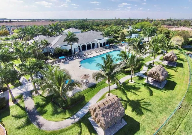 2nd image of 7472 Nw 112th Path, Doral, FL 33178 | MLS# A12051400