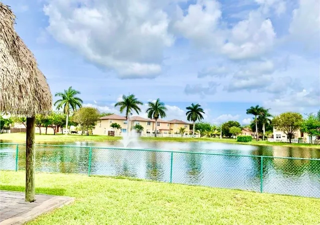 40th image of 7472 Nw 112th Path, Doral, FL 33178 | MLS# A12051400