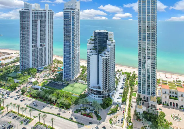 Photo 3 of Condo for sale at 18001 Collins Ave #2609, Sunny Isles Beach, FL 33160 | MLS# B26051031 | Listing updated on 2026-10-09