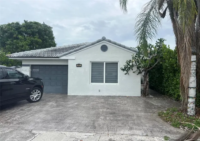 Homes for sale in Miami, FL | 5861 Sw 149Th Ct, Miami, FL 33193 | MLS# A12051478