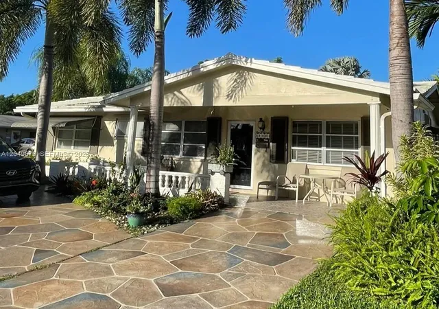 Homes for sale in Tamarac, FL | 4401 Nw 43rd Ave, Tamarac, FL 33319 | MLS# A12049679