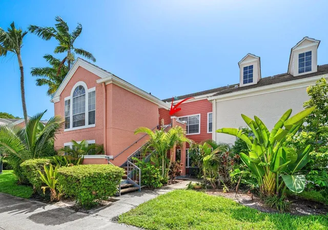 Homes for sale in Delray Beach, FL | 1345 Crystal Wy #B, Delray Beach, FL 33444 | MLS# B26051148