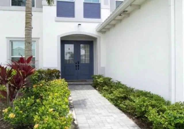 Homes for sale in Westlake, FL | 5626 Liberty Ln, Westlake, FL 33470 | MLS# A12050958