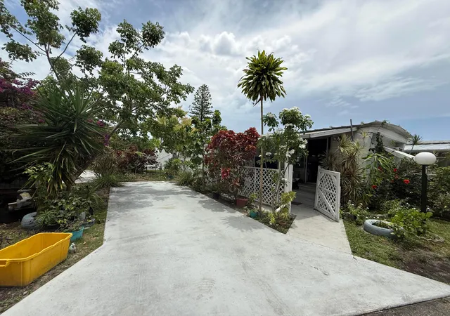 Homes for sale in Lake Worth Beach, FL | 21 Palm Dr #21, Lake Worth Beach, FL 33461 | MLS# B26051179
