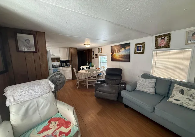 Homes for sale in Lake Worth Beach, FL | 21 Palm Dr #21, Lake Worth Beach, FL 33461 | MLS# B26051179