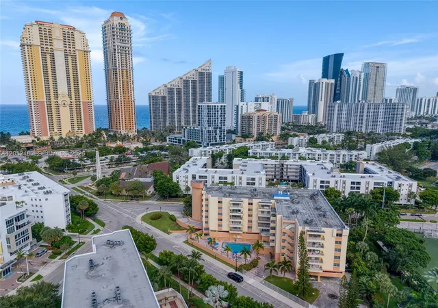 3rd image of 200 178Th Dr #711, Sunny Isles Beach, FL 33160 | MLS# A12052163