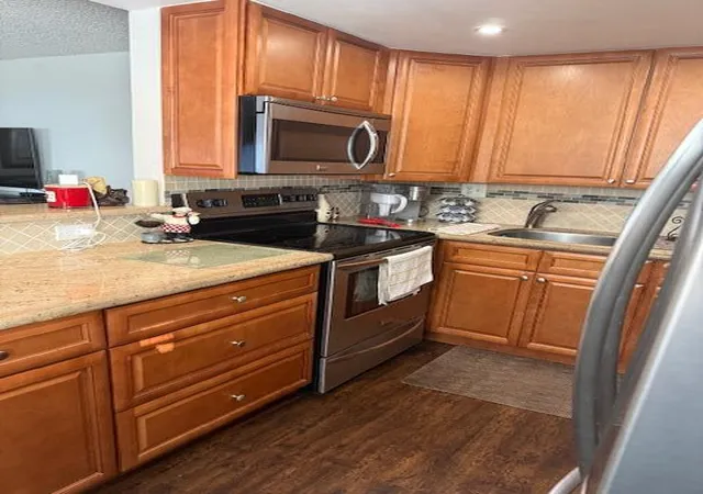 1st image of 291 Flanders Dr, Delray Beach, FL 33484 | MLS# B26051433
