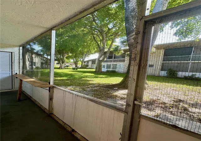 13th image of 3777 Nw 78th Ave #10B, Davie, FL 33024 | MLS# A12052269