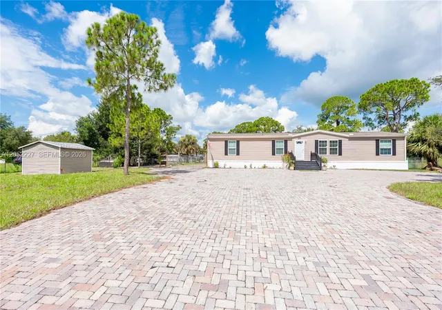 4th image of 220 S Kennel St, Clewiston, FL 33440 | MLS# A12052227