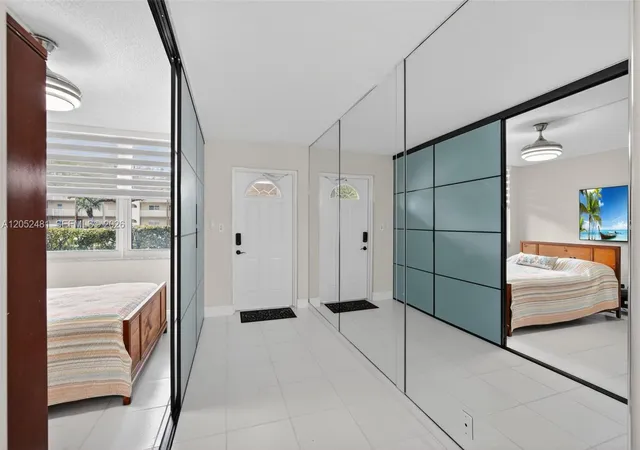 5th image of 8851 Sunrise Lakes Blvd #116, Sunrise, FL 33322 | MLS# A12052481