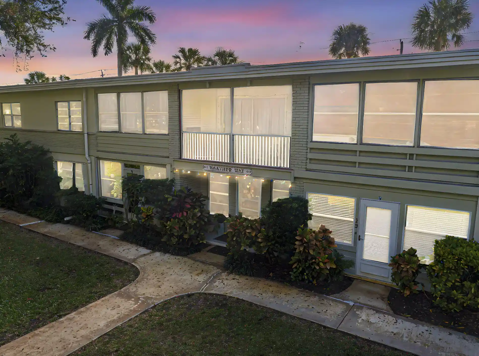 Listing Photo 1 - Condo for sale in 677 Royal Palm Blvd located at 677 Royal Palm Blvd, Vero Beach, FL 32960 - Unit #12