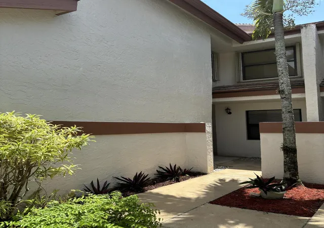 Photo 3 of Condo for sale at 12692 Shoreline Dr #3B, Wellington, FL 33414 | MLS# B26051783 | Listing updated on 2026-10-03