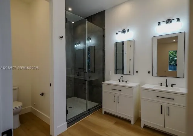 5th image of 112 Nw 24Th Ct, Miami, FL 33125 | MLS# A12052697