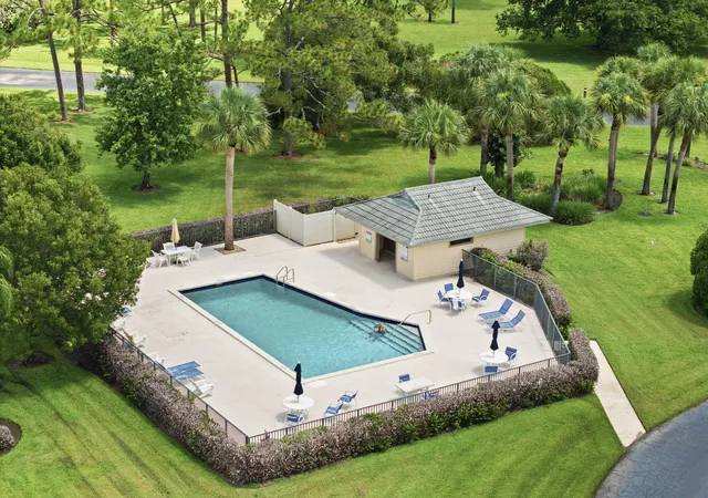 Photo 4 of Condo for sale at 9450 Meadowood Dr #101, Fort Pierce, FL 34951 | MLS# B26051813 | Listing updated on 2026-09-23