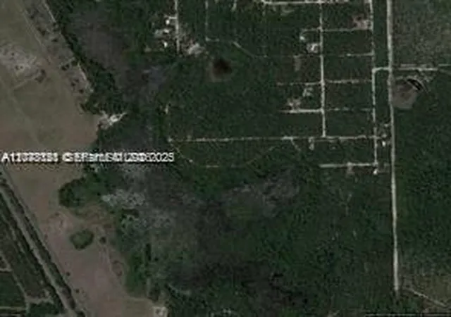 Homes for sale in Satsuma, FL | 114 Wisconsin, Satsuma, FL 32189 | MLS# A12048121